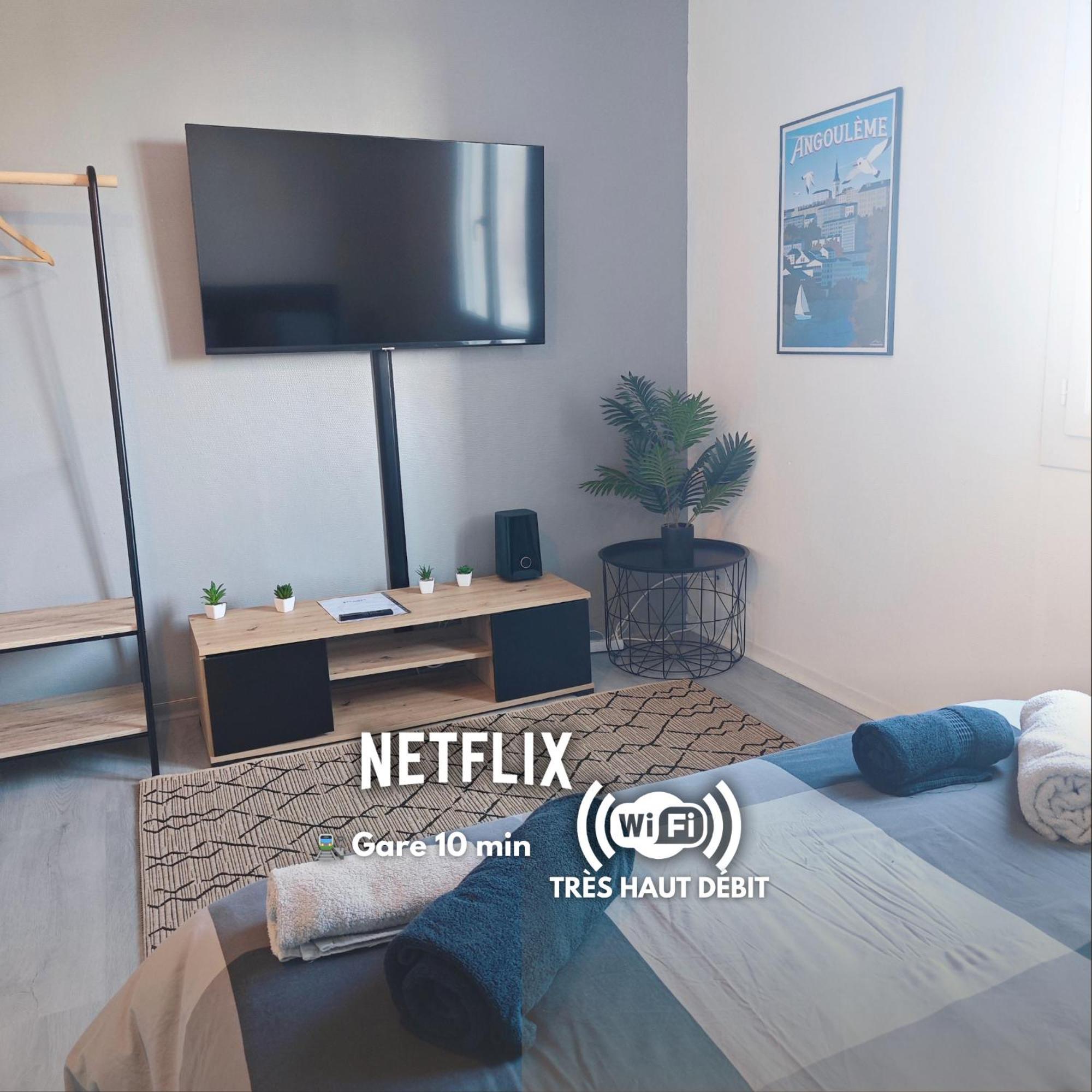 Le Republique Grand Studio Wi-Fi / Netflix Angouleme Exterior photo